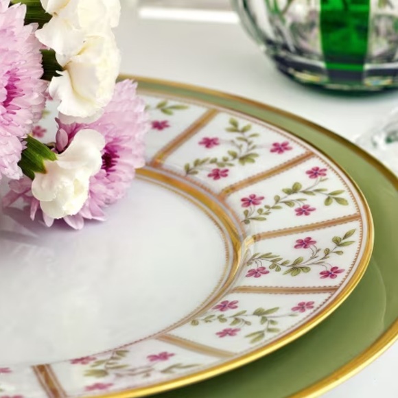 Bernardaud Royal Limoges Roseraie Assorted Plate - Picture 9 of 10